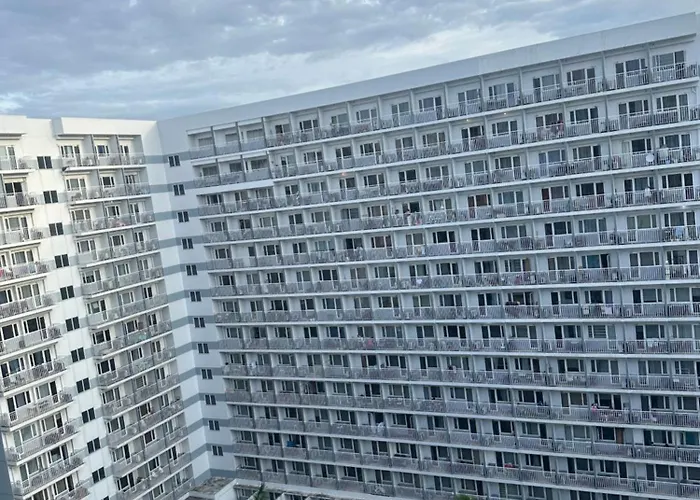 Shell Residences Moa Aj Apartment *